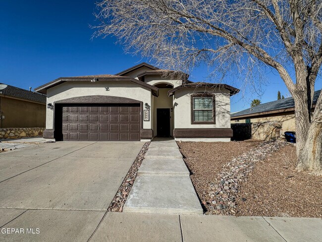 Building Photo - 5037 Lone Cactus Ct