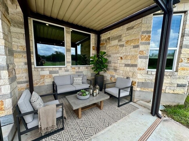 Building Photo - AVAILABLE NOW! One-of-a-Kind Luxury Estate | 5BD/3BA on 2 Acres in Liberty Hill!