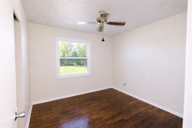 Building Photo - 4206 Old Rock Cut Rd