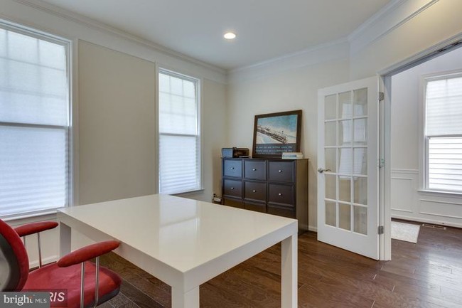 Building Photo - 42558 Stratford Landing Dr