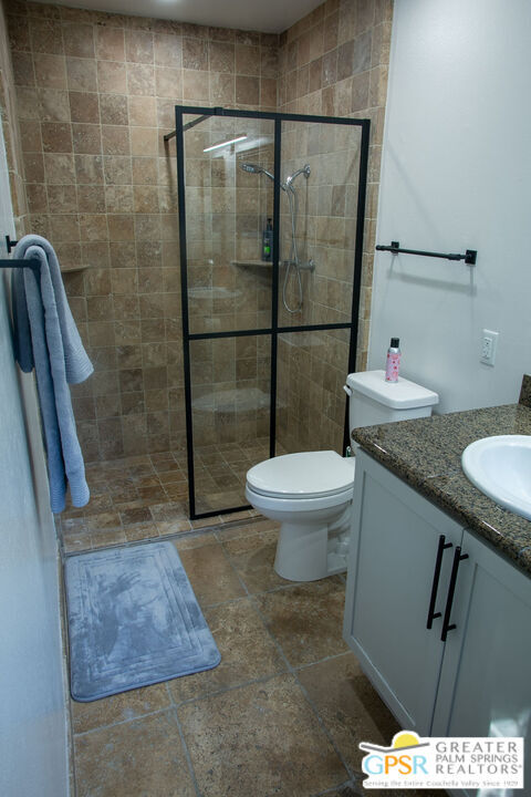 Building Photo - 38820 Bel Air Dr