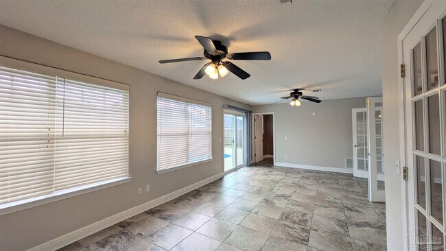 Building Photo - 3284 Pitcher Plant Cir