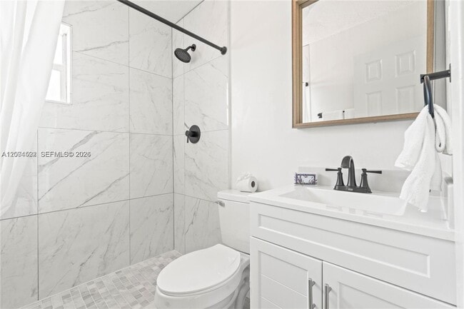 Building Photo - 5621 SW 38th Ct