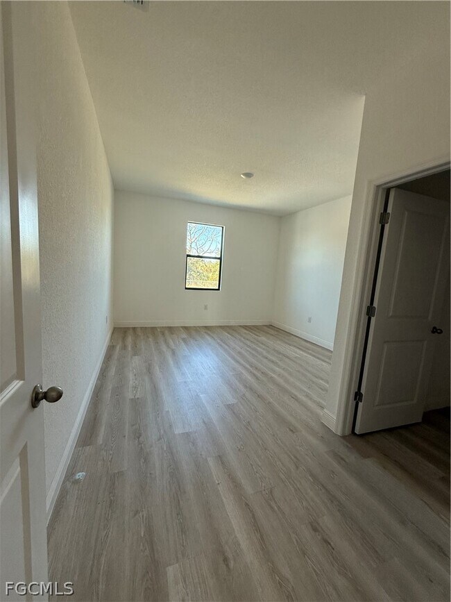 Building Photo - 1135 Harvest Ave