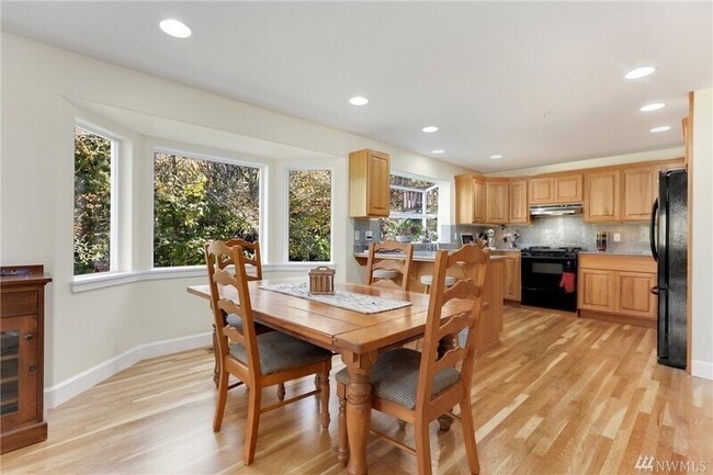 Building Photo - 16034 76th Pl NE