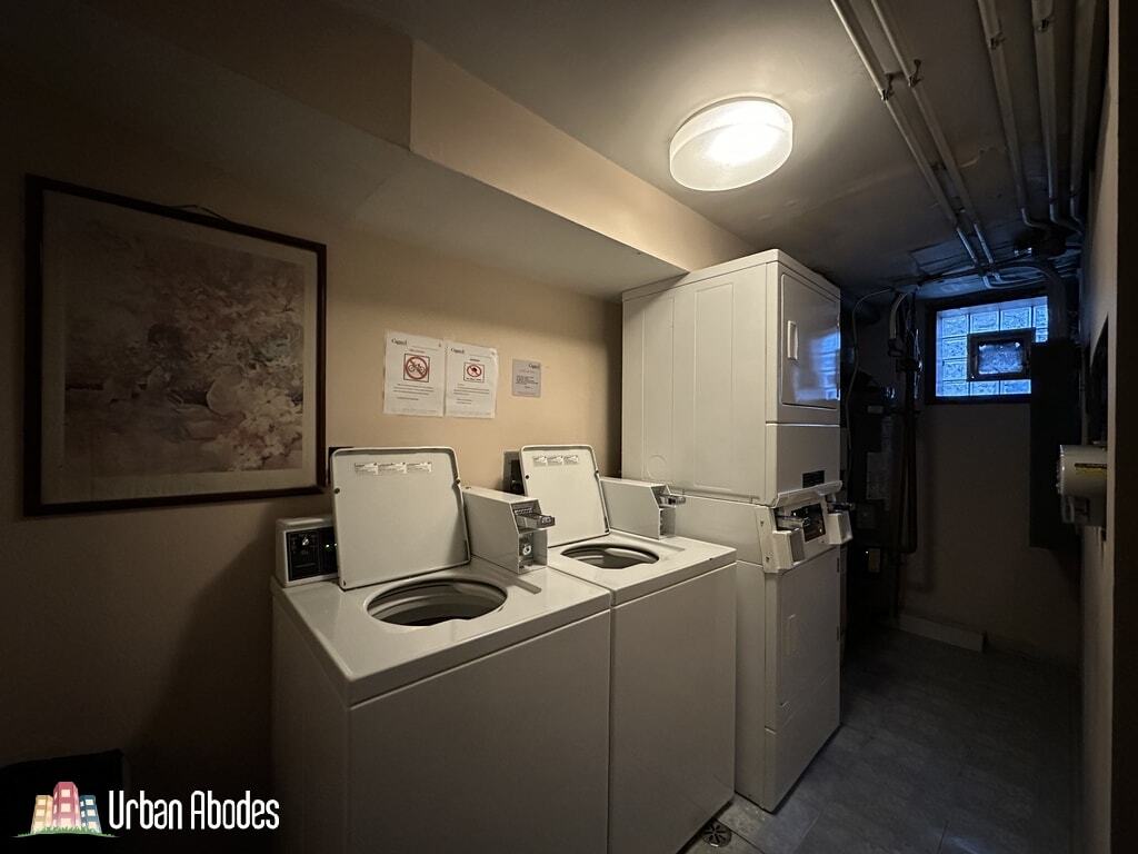 Building Photo - 3722 N Sheffield Ave