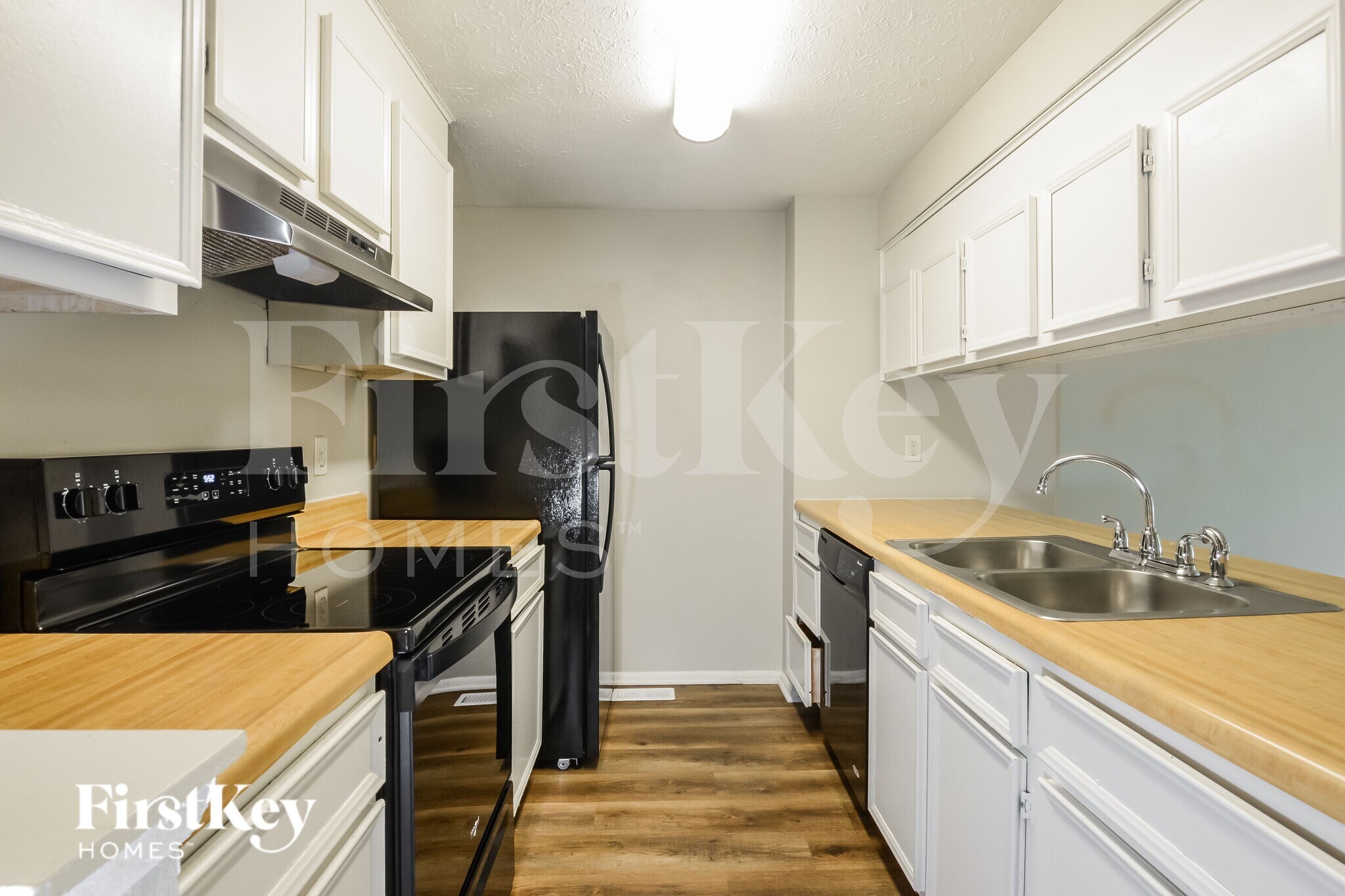 Building Photo - 6847 Cross Key Dr