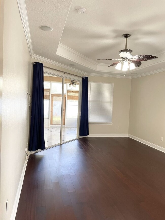 Building Photo - Single Family home is Deercreek