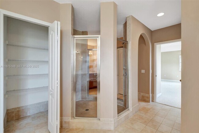 Building Photo - 14443 SW 12th Ln