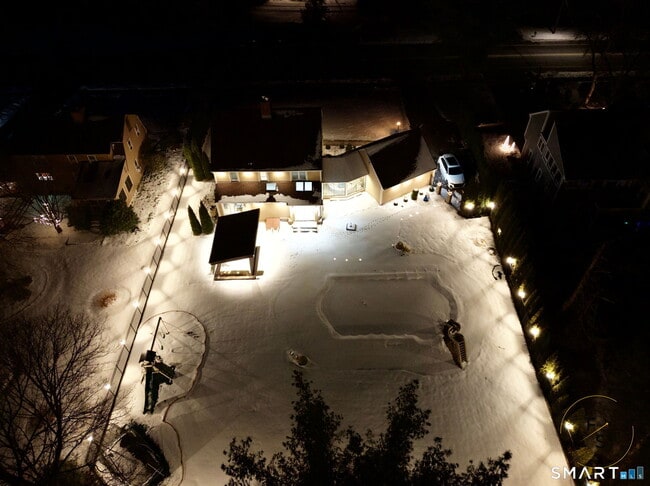 Building Photo - 508 Highland St