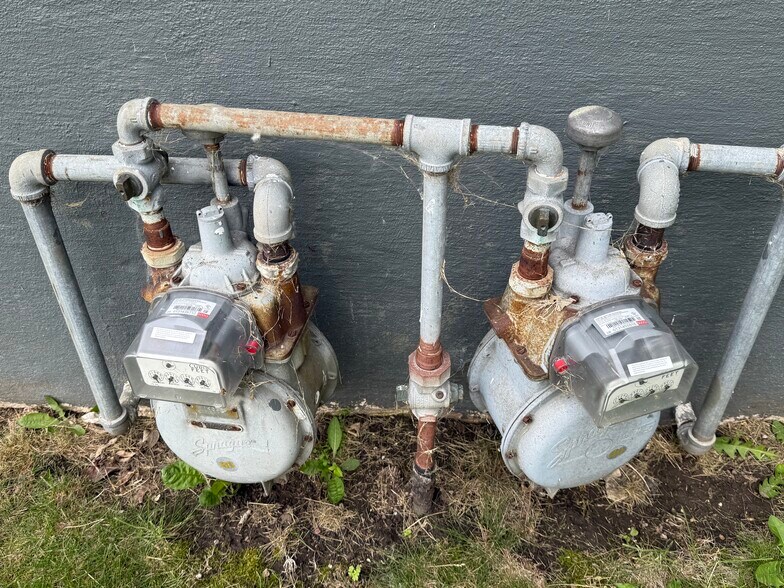 Building Photo - 111 Ewing St