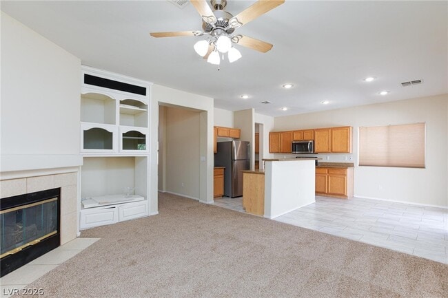 Building Photo - 2598 Highland Cliff Dr