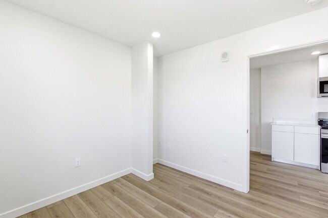 Building Photo - 7655 San Pedro St