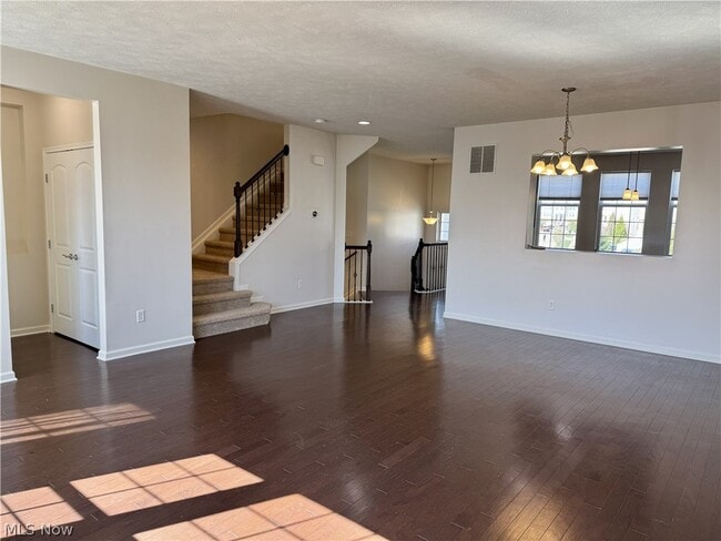 Building Photo - 6648 Park Pointe Ct