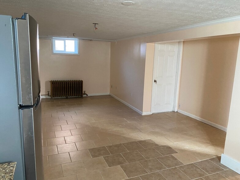 Building Photo - 1237 Circle Dr