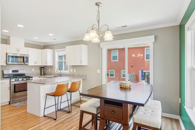 Building Photo - Arden Townhouse Rental