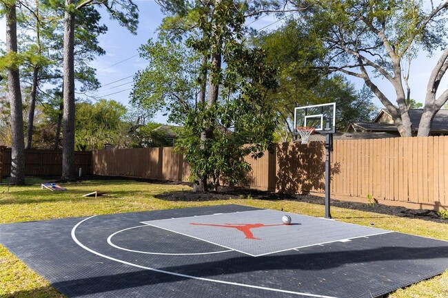 Building Photo - 14022 Champions Hamlet Ct