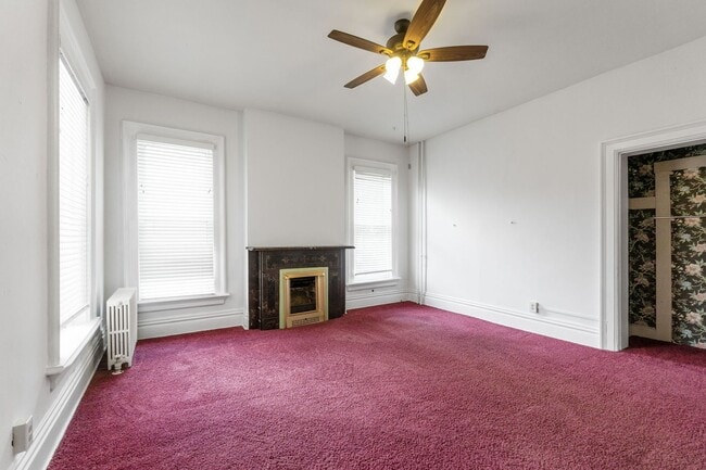 Building Photo - Huge Brick House in Victorian Village/Short North, Beautiful Woodwork 3 Car Garage and Swimming pool