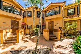 Building Photo - 15563 N Miami Lakeway