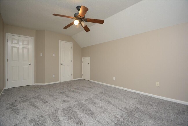 Building Photo - 5327 Willow Knoll Ct