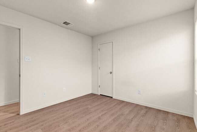 Building Photo - 5703 Rustler Dr