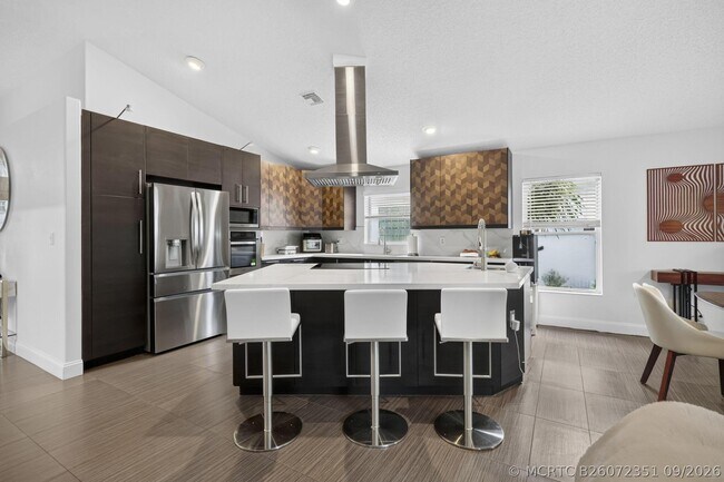 Building Photo - 1504 Lake Breeze Dr
