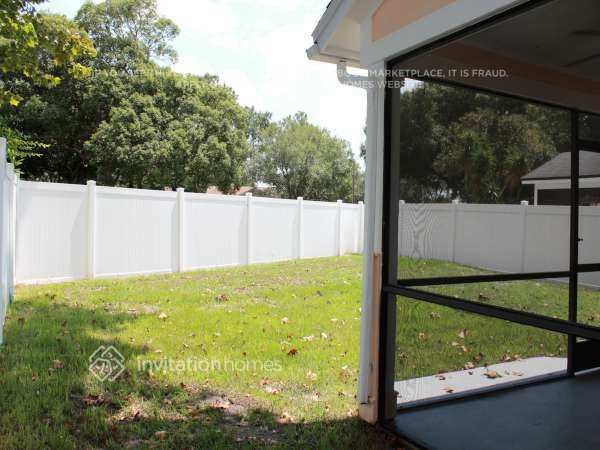 Building Photo - 209 Kittery Ln