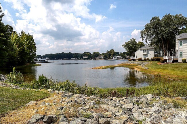 Building Photo - 18816 Nautical Dr