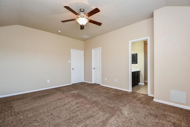 Building Photo - 19311 Vermillion Ct