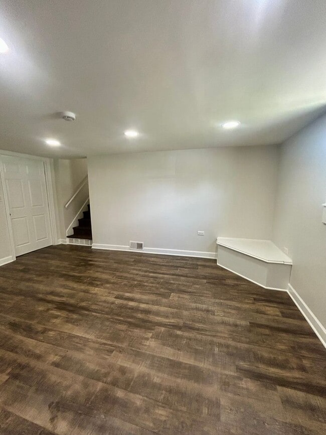 Building Photo - Fabulous 3 bedroom in York.