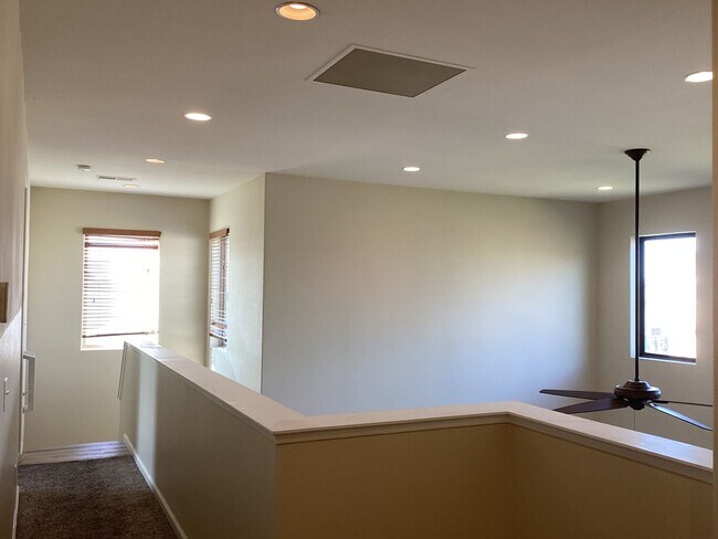 Building Photo - 7426 E Redlands Ave.