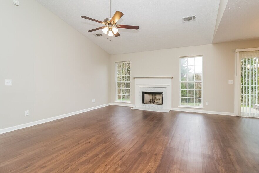 Building Photo - 3304 Penn Meade Way