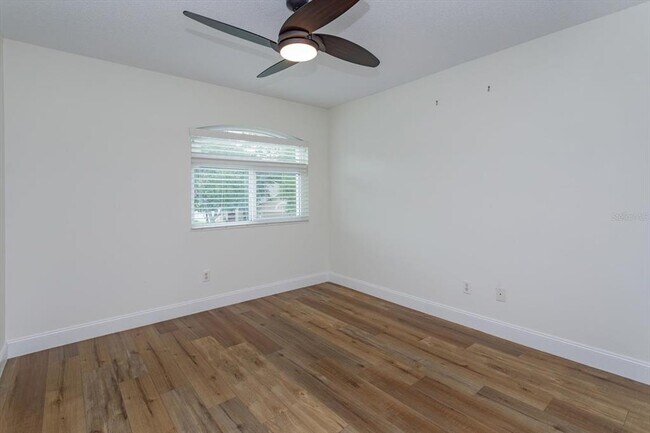 Building Photo - 606 Buckhaven Loop