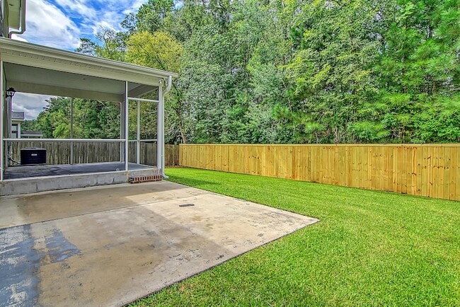 Building Photo - 1861 Cornsilk Dr