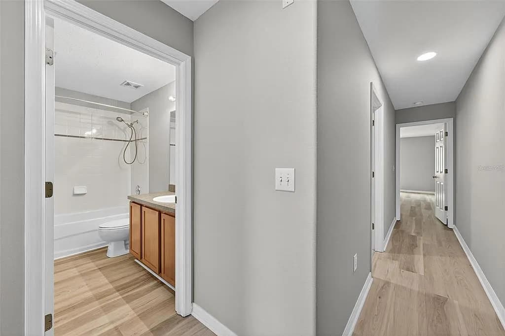 Building Photo - 18108 Nassau Point Dr