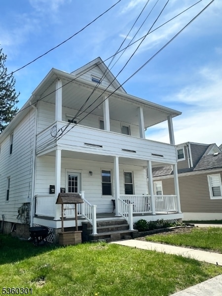 Building Photo - 24 Maple St