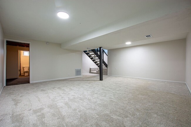 Building Photo - 722 S 153rd Cir
