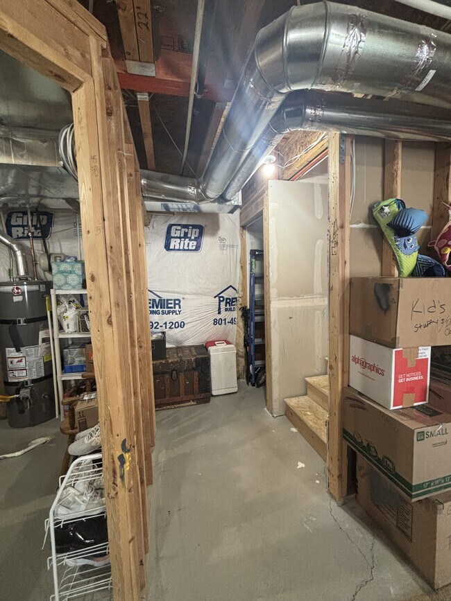 Building Photo - 1771 E Skyline Dr