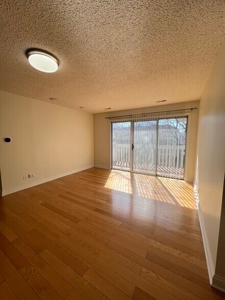 Building Photo - 247 Coventry Cir