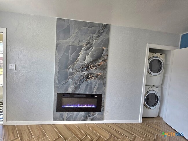 Building Photo - 805 Sissom Rd