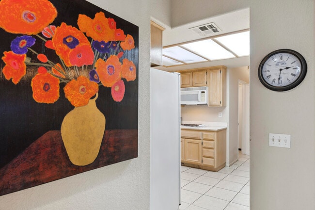 Building Photo - 48538 Via Amistad