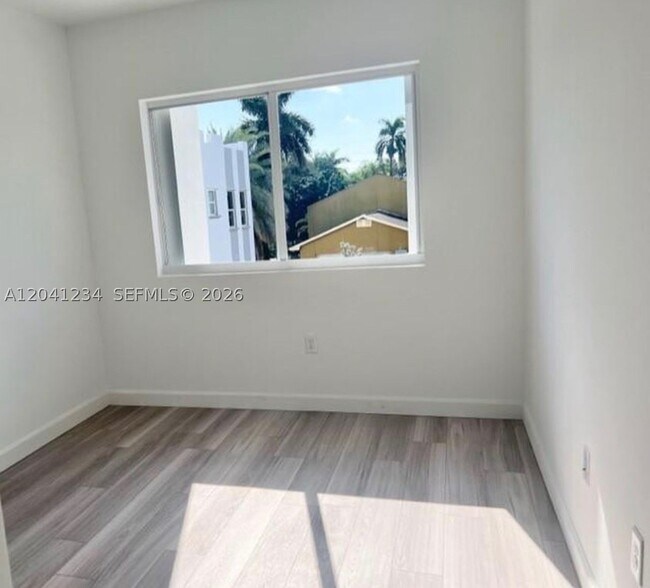 Building Photo - 24600 SW 129th Ct