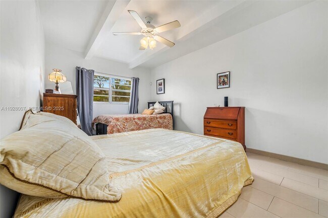 Building Photo - 750 Michigan Ave