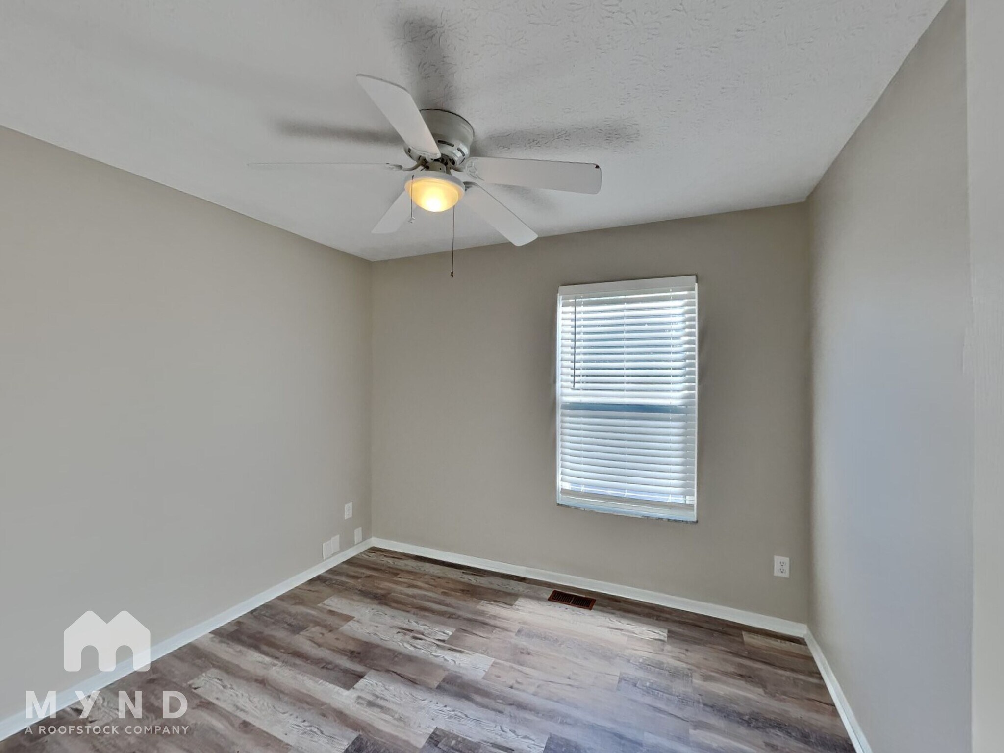Building Photo - 8923 Trinity Cir