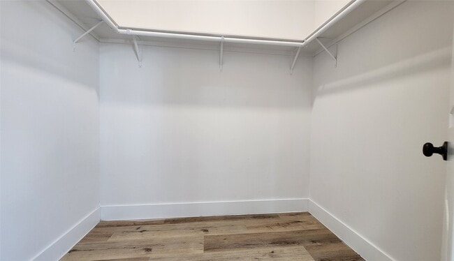 Building Photo - 4509 La Branch St