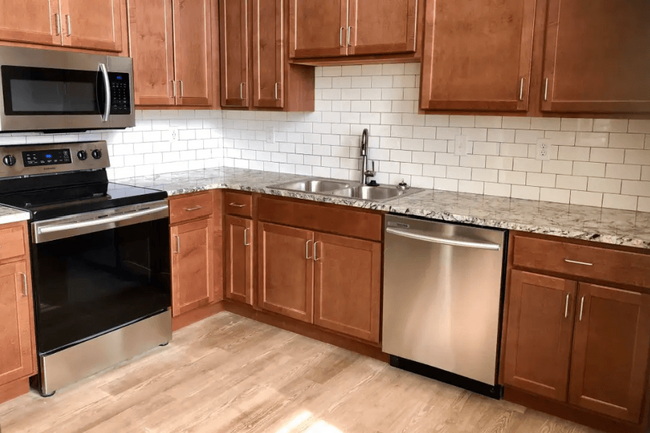 Model Kitchen - Hawthorne Apartments