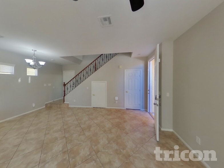 Building Photo - 3643 Sanwood St