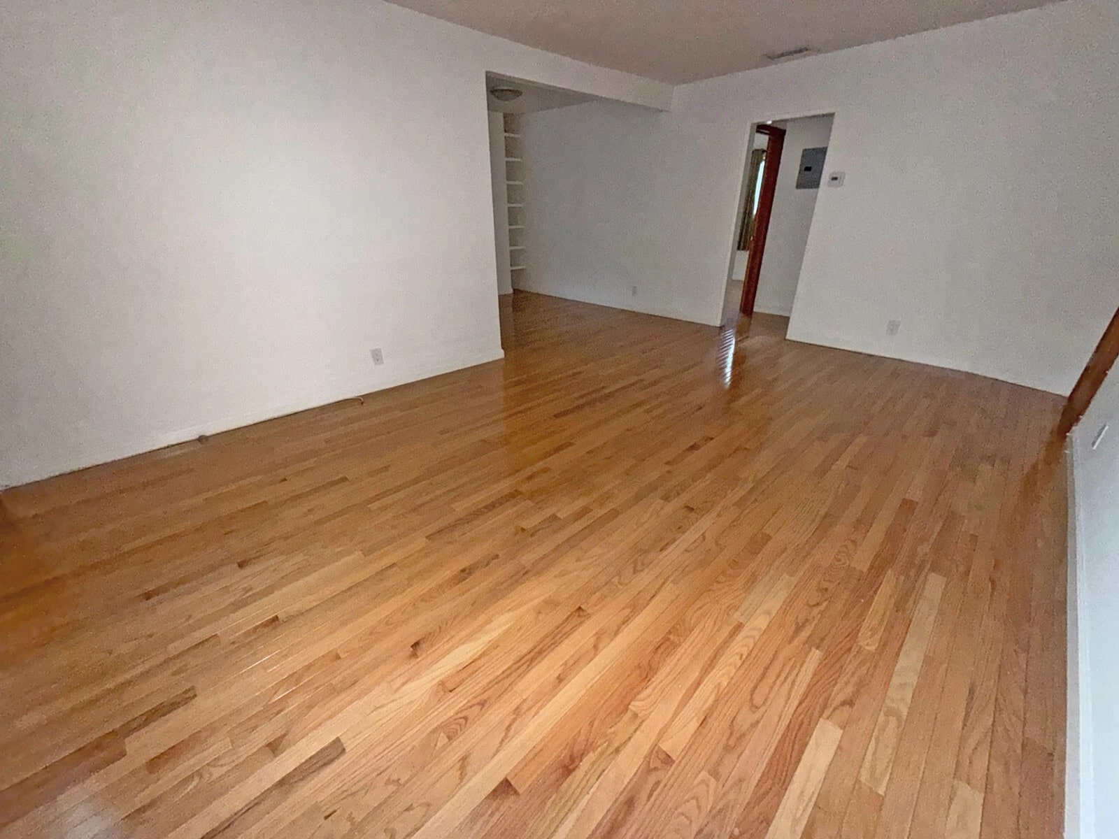 Building Photo - 1931 S Shenandoah St