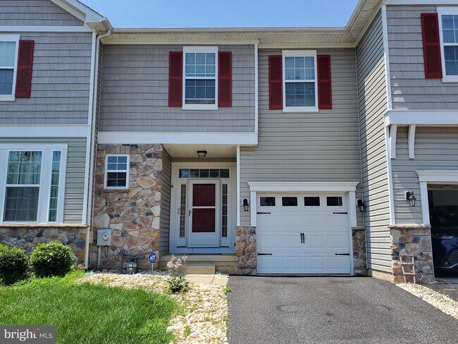 Primary Photo - 431 Afton Dr
