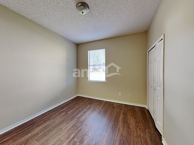 Building Photo - 14766 Kristenright Ln